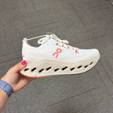 On Cloud WOMEN'S FOOTWEAR 8.5