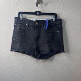 GARAGE WOMEN'S SHORTS 11