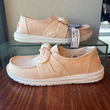 HEY DUDE WOMEN'S FOOTWEAR 10
