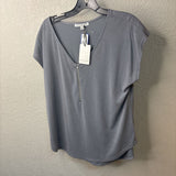 GREEN ENVELOPE WOMEN'S TOPS L