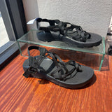 CHACOS WOMEN'S FOOTWEAR 9