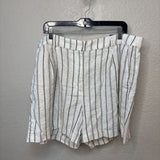 Old Navy WOMEN'S SHORTS XL