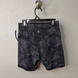 Lululemon WOMEN'S ATHLETIC 6
