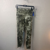 Lululemon WOMEN'S ATHLETIC 6