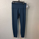 Lululemon WOMEN'S ATHLETIC 6