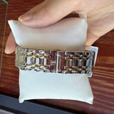 ACCESSORIES / SUNGLASSES