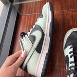 NIKE WOMEN'S FOOTWEAR 8