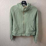 Lululemon WOMEN'S TOPS M/L