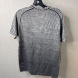 Lululemon MEN'S SHIRTS M