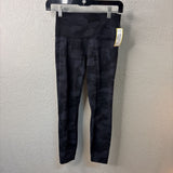 Lululemon WOMEN'S ATHLETIC 6