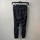 Lululemon WOMEN'S ATHLETIC 6