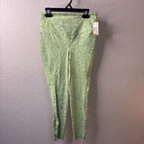 Lululemon WOMEN'S ATHLETIC 6