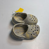Crocs GIRL'S FOOTWEAR 4