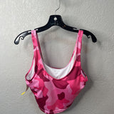 WOMEN'S ATHLETIC L