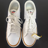 NIKE MEN'S FOOTWEAR 11