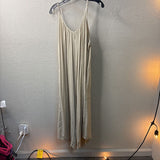 WOMEN'S DRESSES XL