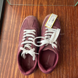WOMEN'S FOOTWEAR 8.5