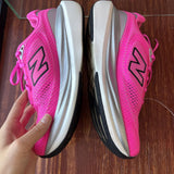 New Balance WOMEN'S FOOTWEAR 9