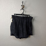 Lululemon WOMEN'S ATHLETIC 8