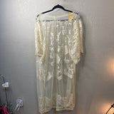 WOMEN'S TOPS