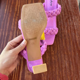 WOMEN'S FOOTWEAR 8