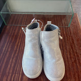 GIRL'S FOOTWEAR 13