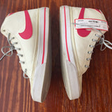 NIKE WOMEN'S FOOTWEAR 6