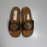 WOMEN'S FOOTWEAR 7