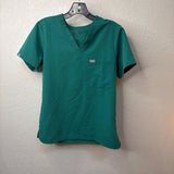 figs WOMEN'S TOPS S