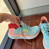 New Balance WOMEN'S FOOTWEAR 7