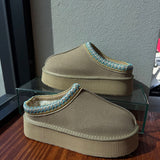 WOMEN'S FOOTWEAR 7