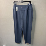 Athleta WOMEN'S ATHLETIC L