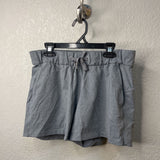 Lululemon WOMEN'S ATHLETIC 6