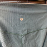 Lululemon WOMEN'S ATHLETIC 8