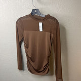 WOMEN'S TOPS M