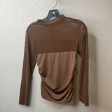 WOMEN'S TOPS M