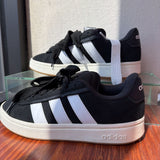 Adidas WOMEN'S FOOTWEAR 8.5