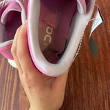 On Cloud WOMEN'S FOOTWEAR 7.5