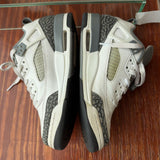 Jordan BOY'S FOOTWEAR 6Y