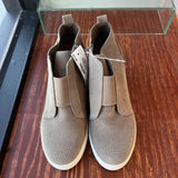 Steve Madden WOMEN'S FOOTWEAR 9