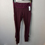 Lululemon WOMEN'S ATHLETIC 6