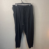 WOMEN'S ATHLETIC L