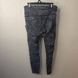Lululemon WOMEN'S ATHLETIC 6