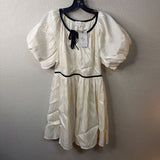 IN FEBRUARY WOMEN'S DRESSES M