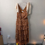 IN FEBRUARY WOMEN'S DRESSES M