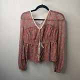 IN FEBRUARY WOMEN'S TOPS M